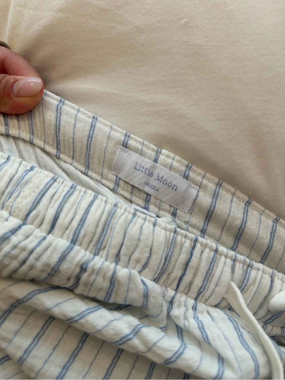 White blue striped gauze women’s pants by aritzia